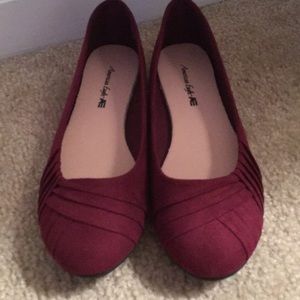 NWOT Red/ maroon flats